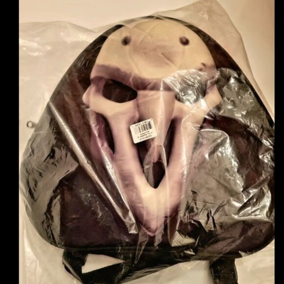 Loungefly Overwatch Reaper 3D Molded Bag - Picture 3 of 3